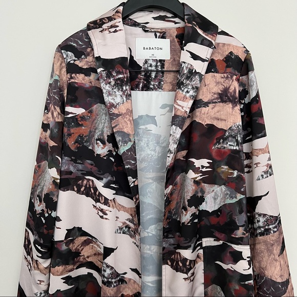 ARITZIA • Babaton Long Kahlo Robe Jacket - Picture 2 of 8